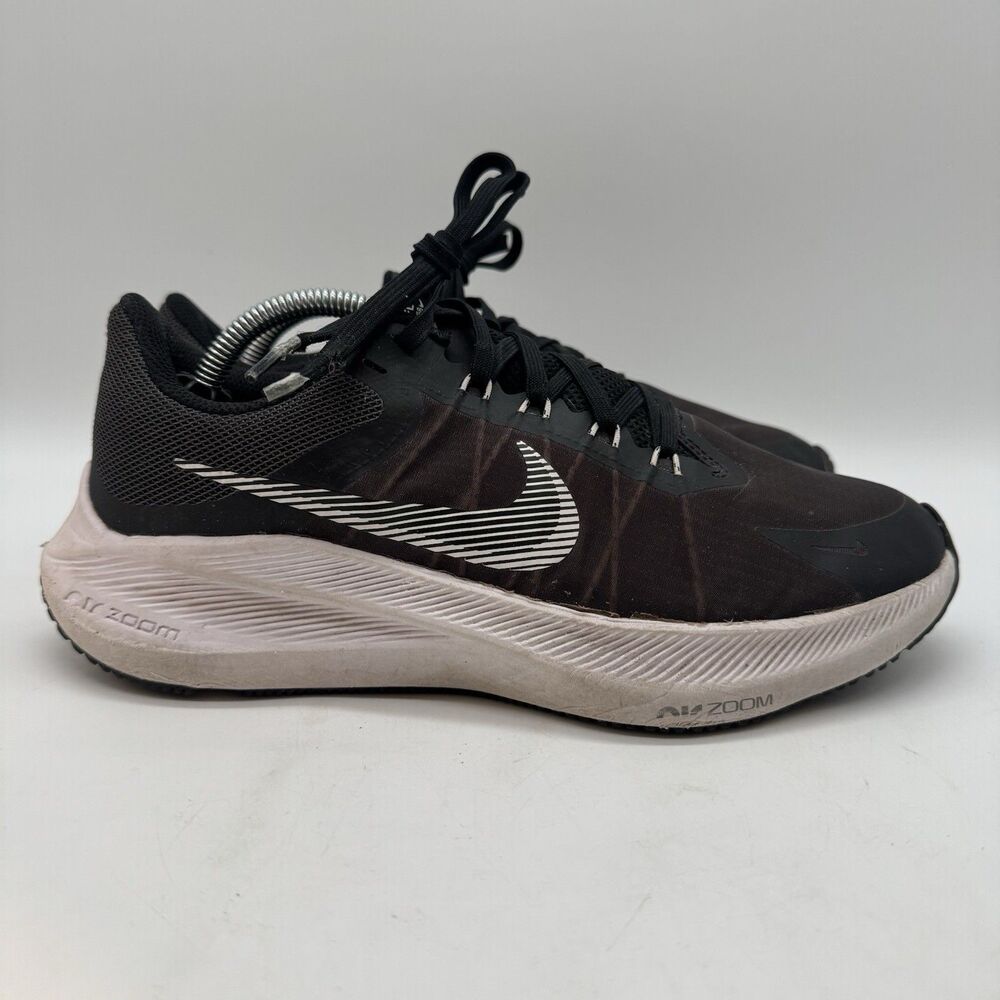 Nike Zoom Winflo 8 Sneaker Women's 7.5 Black White Gray CW3421-005 Lace Up Shoe
